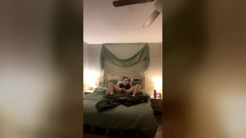 Snapshot of stella_stardust chatting on 02.18.26 stella_stardust online show from 02.18.26