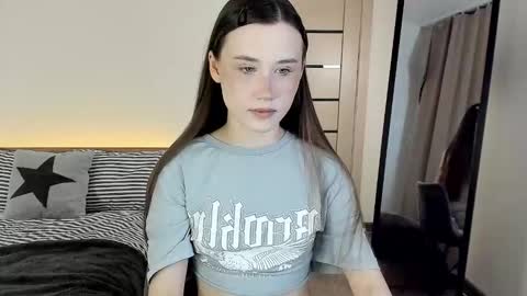 stella_sunny online show from 03.03.26