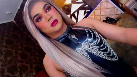 CALL ME STELLA online show from 01.18.25