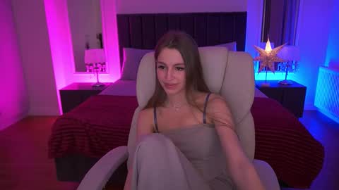 stellahoneywell online show from 03.06.26