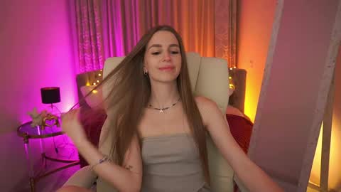 stellahoneywell online show from 05.03.26