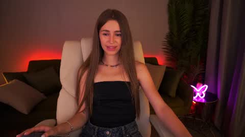 stellahoneywell online show from 07.03.26