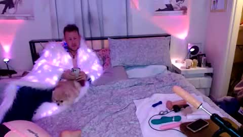 Snapshot of stellar_rogue chatting on 02.18.26 stellar_rogue online show from 02.18.26