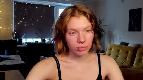 S T E L L A online show from 02.12.25