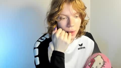 S T E L L A online show from 10.14.25