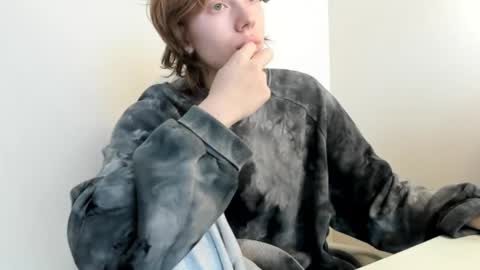 S T E L L A online show from 02.10.26