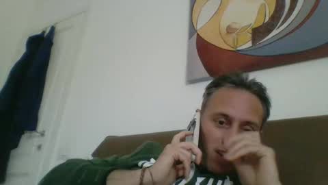 Snapshot of sten015 chatting on 12.17.24 sten015 online show from 12.17.24