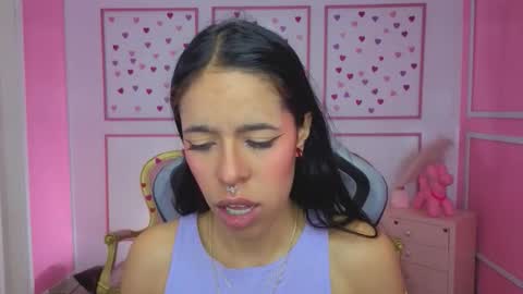 Stephania online show from 02.03.26