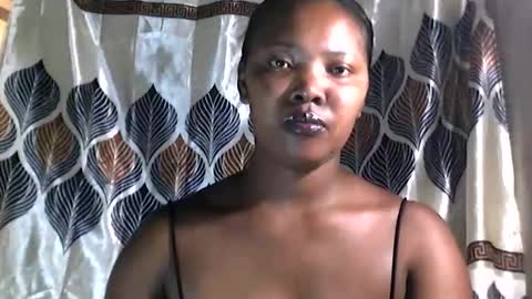 Snapshot of stephanie172 chatting on 11.29.25 stephanie172 online show from 11.29.25