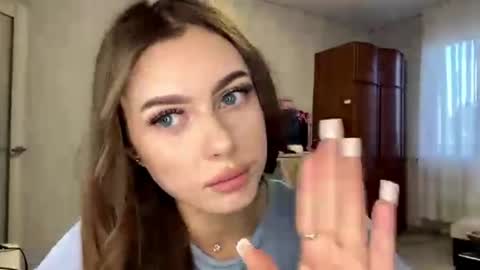 Snapshot of stephaniflicek chatting on 05.17.26 Stephani online show from 05.17.26