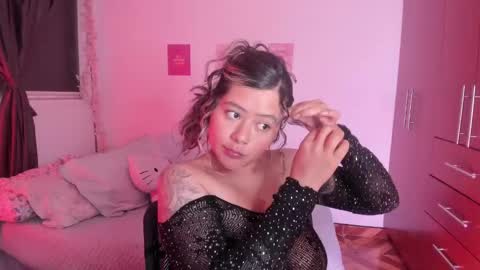 Stephanie  online show from 10.13.25