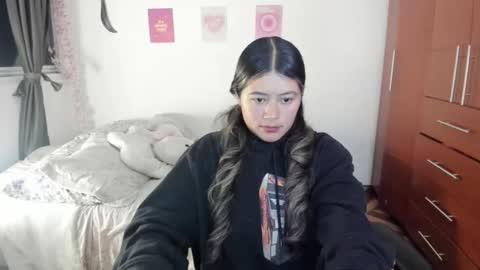 Stephanie  online show from 11.21.25