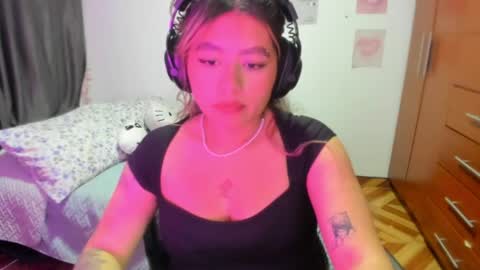 Stephanie  online show from 05.06.26