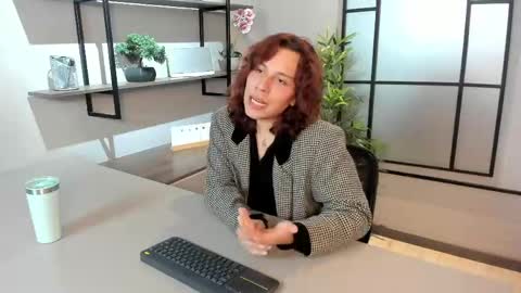Stephan  online show from 05.25.26