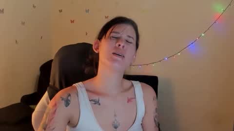 Stephany  independient model  online show from 03.19.26