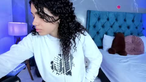 Snapshot of stephanysc chatting on 05.15.26 Stefanny online show from 05.15.26