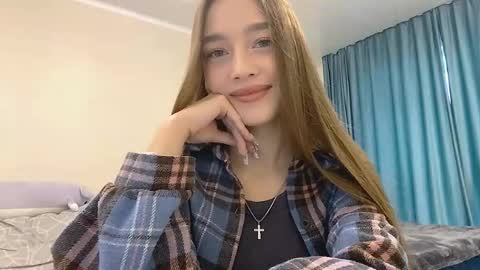 Hello My name is Adele im new model here and little but shy but curious. online show from 10.16.25