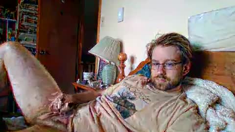 Snapshot of sterben13v chatting on 09.13.25 Ian23602 online show from 09.13.25