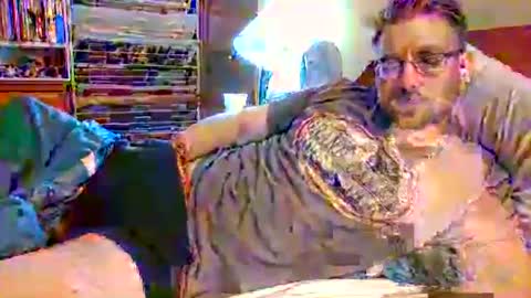 Snapshot of sterben13v chatting on 09.29.25 Ian23602 online show from 09.29.25