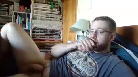 Snapshot of sterben13v chatting on 09.30.25 Ian23602 online show from 09.30.25