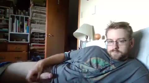 Snapshot of sterben13v chatting on 10.12.25 Ian23602 online show from 10.12.25