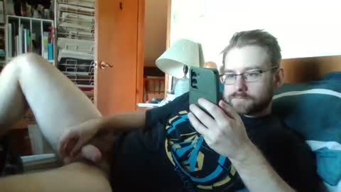 Snapshot of sterben13v chatting on 10.13.25 Ian23602 online show from 10.13.25