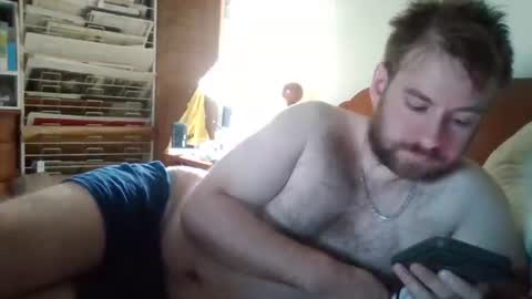 Snapshot of sterben13v chatting on 10.29.25 Ian23602 online show from 10.29.25