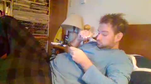 Snapshot of sterben13v chatting on 11.09.25 Ian23602 online show from 11.09.25