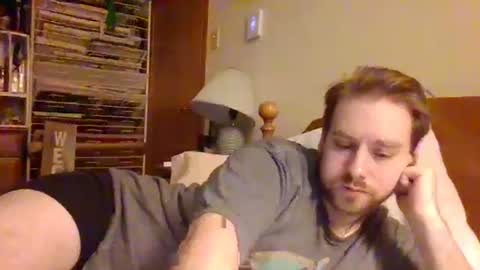 Snapshot of sterben13v chatting on 11.22.25 Ian23602 online show from 11.22.25