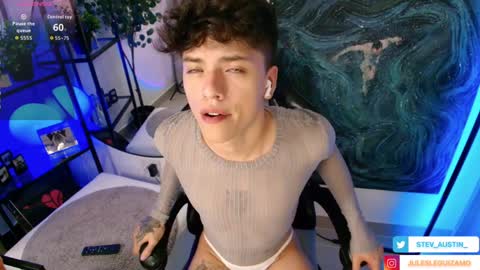 Snapshot of stev_austin_ chatting on 04.01.26 Stev austin online show from 04.01.26