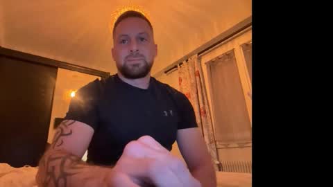 Snapshot of steve897819 chatting on 11.25.25 steve897819 online show from 11.25.25