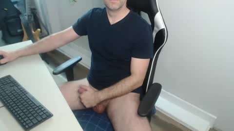 steve_oo8 online show from 02.26.25