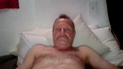 Snapshot of steven626708 chatting on 03.14.26 steven626708 online show from 03.14.26