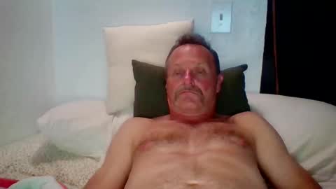 Snapshot of steven626708 chatting on 03.29.26 steven626708 online show from 03.29.26