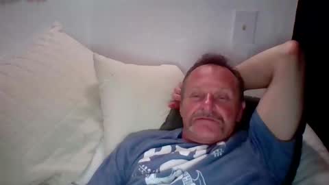 Snapshot of steven626708 chatting on 03.31.26 steven626708 online show from 03.31.26