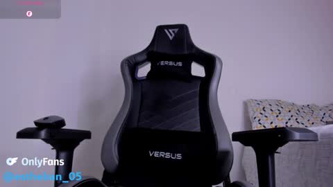 Esteban online show from 09.20.25