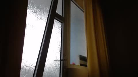 Snapshot of stevenbradley2017 chatting on 11.06.25 Steven online show from 11.06.25