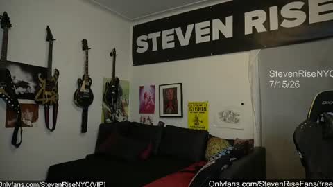 Snapshot of stevenrisenyc chatting on 07.16.26 StevenRiseNYC online show from 07.16.26