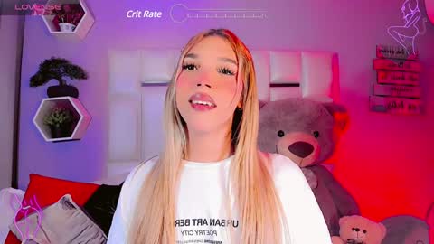 Steisee Reyes online show from 02.06.25