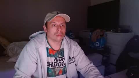 Snapshot of stiffmeister94 chatting on 02.08.26 Axel online show from 02.08.26