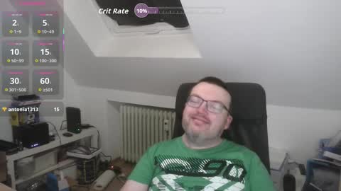 Snapshot of still_alive1985 chatting on 11.24.25 Oliver online show from 11.24.25