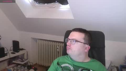 Snapshot of still_alive1985 chatting on 11.28.25 Oliver online show from 11.28.25