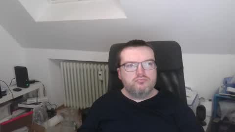 Snapshot of still_alive1985 chatting on 01.14.26 Oliver online show from 01.14.26