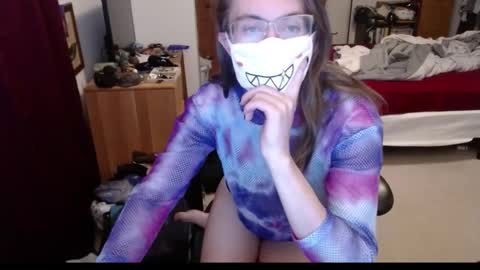 sting_ray111 online show from 12.10.24