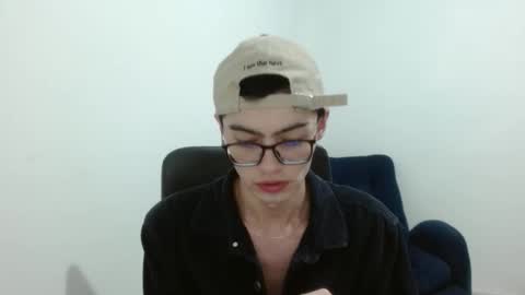 Snapshot of stiv_grant chatting on 02.06.26 stiv_grant online show from 02.06.26