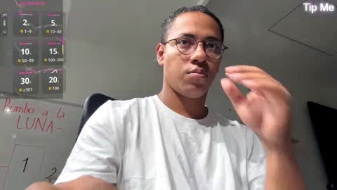 Snapshot of stiven__pattinson chatting on 03.23.26 Stiven online show from 03.23.26