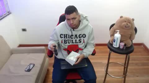 friends online show from 12.01.24