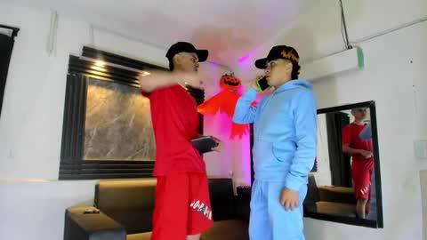 friends online show from 10.09.25