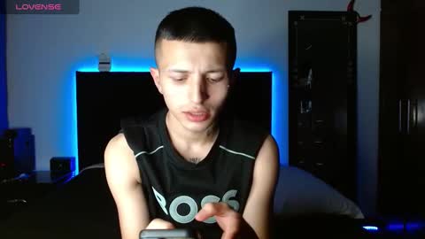 stiven tellez  online show from 03.10.25