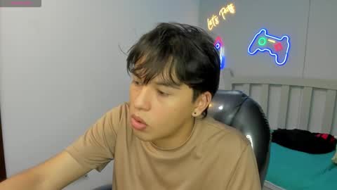 Snapshot of stiwentwink chatting on 11.05.25 Stiwen online show from 11.05.25